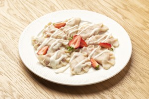 Pierogi z truskawkami 8 szt.