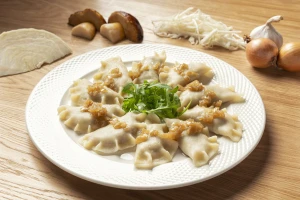 Pierogi Zaguby z ziemniakami z boczkiem 10 szt.