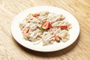 Pierogi z truskawkami 8 szt.